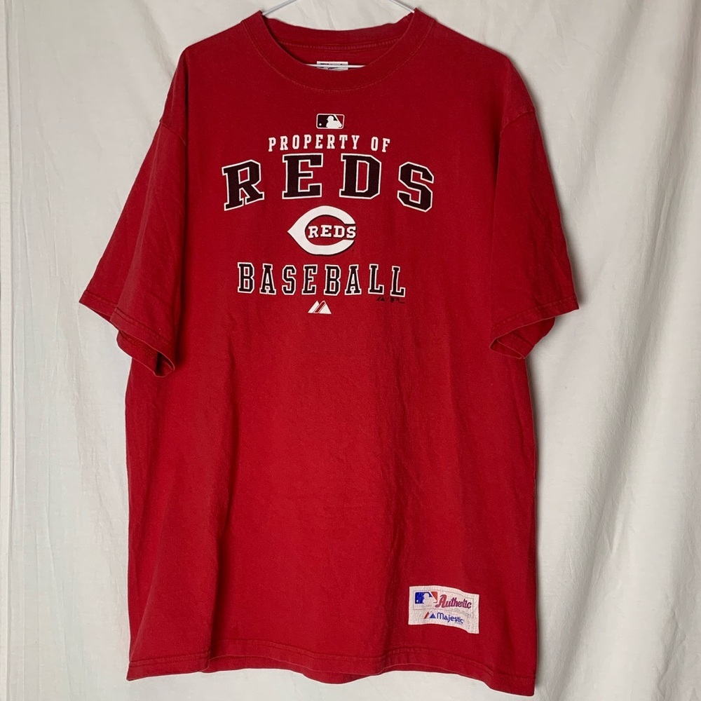 Cincinnati Reds T-Shirt | Large
